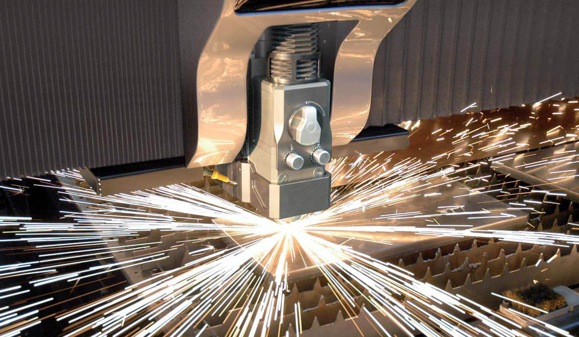 Key Visual: Automatic Packaging of Single Diode Lasers and Multi-Emitter Laser Modules FINEPLACER lambda 2, FINEPLACER femto 2, FineXT 5205, automatic die bonder, single diode lasers, high power laser module, multi-emitter laser modules, prototyping, production